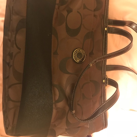 Coach diaper bag - Picture 2 of 3